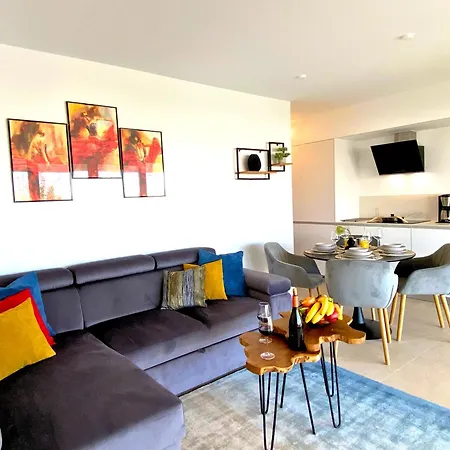 Apartment Impresionante Con Vistas A La Piscina